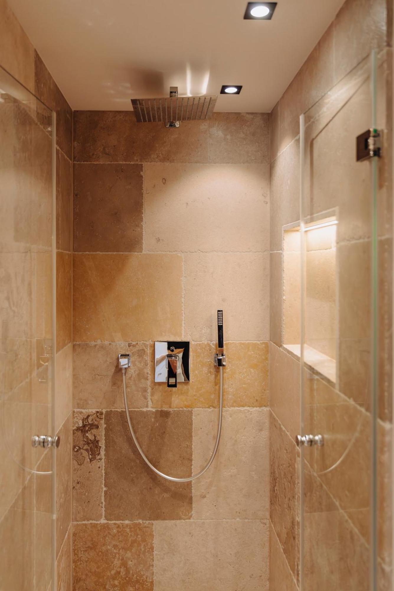 Poseidon Apartment